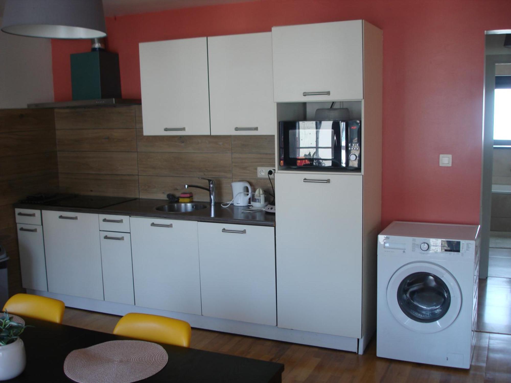Appartement Courcelles Экстерьер фото